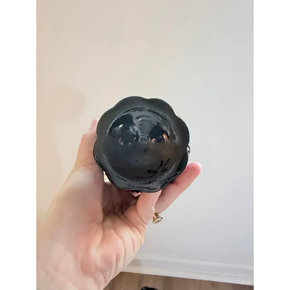 Vintage Indiana Tiara Set of 2 Cameo Black Diamond Point Candle Holders